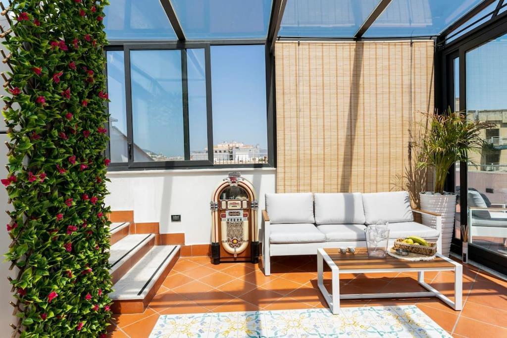 Apartmán Rocca Politeama Attico Prestigioso Ed Eccitante. Palermo Exteriér fotografie